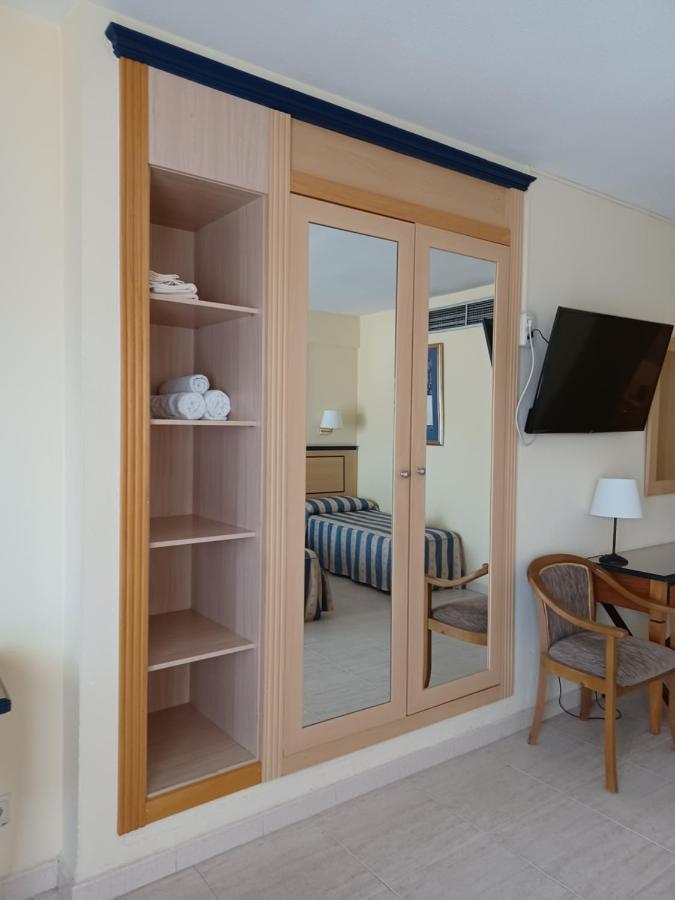Appartement Primera Linea De Playa Y Vista Al Mar En Pyr Estudio Fuengirola